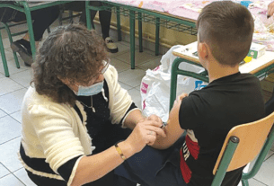 Ο εμβολιασμός μαθητών του 28ου Δημ. Σχολείου