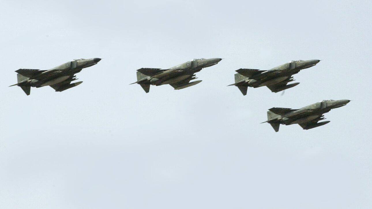 Πτώση F-4 Phantom: Τριήμερο πένθος στις Ένοπλες Δυνάμεις