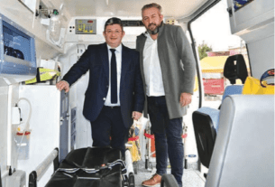 ΑΣΘΕΝΟΦΟΡΟ ΥΠΕΡΣΥΓΧΡΟΝΟ ΚΑΙ ΠΛΗΡΩΣ ΕΞΟΠΛΙΣΜΕΝΟ ΑΠΕΚΤΗΣΕ Ο ∆ΗΜΟΣ ΑΧΑΡΝΩΝ