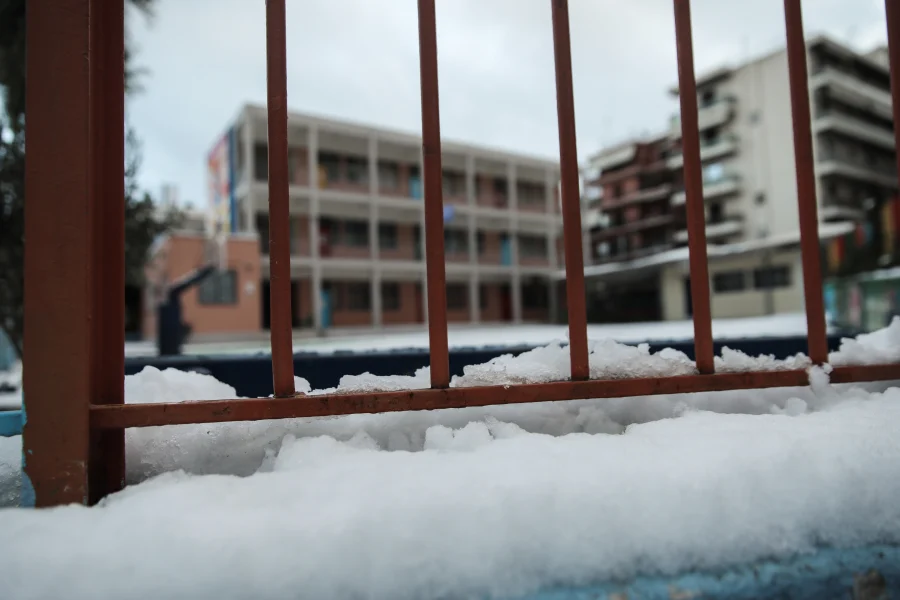 Κακοκαιρία: Eπίσημη ανακοίνωση για τα σχολεία από την Περιφέρεια Αττικής