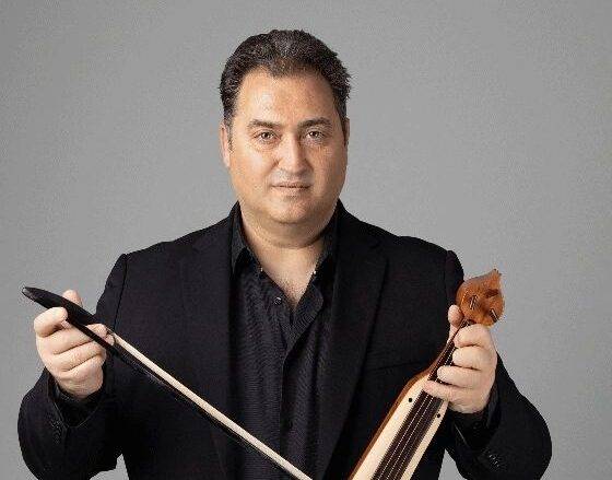 Τον τίτλο του καθηγητή Ελληνικής παραδοσιακής μουσικής έλαβε ο Δημήτρης Καρασαββίδης