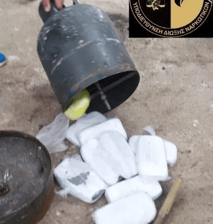 Συνελήφθη 48χρονος για κατοχή και εμπορία ναρκωτικών σε Ζεφύρι και Αχαρνές