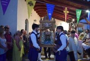 Εσπερινός στην πανήγυρη της Αγίας Παρασκευής Αχαρνών