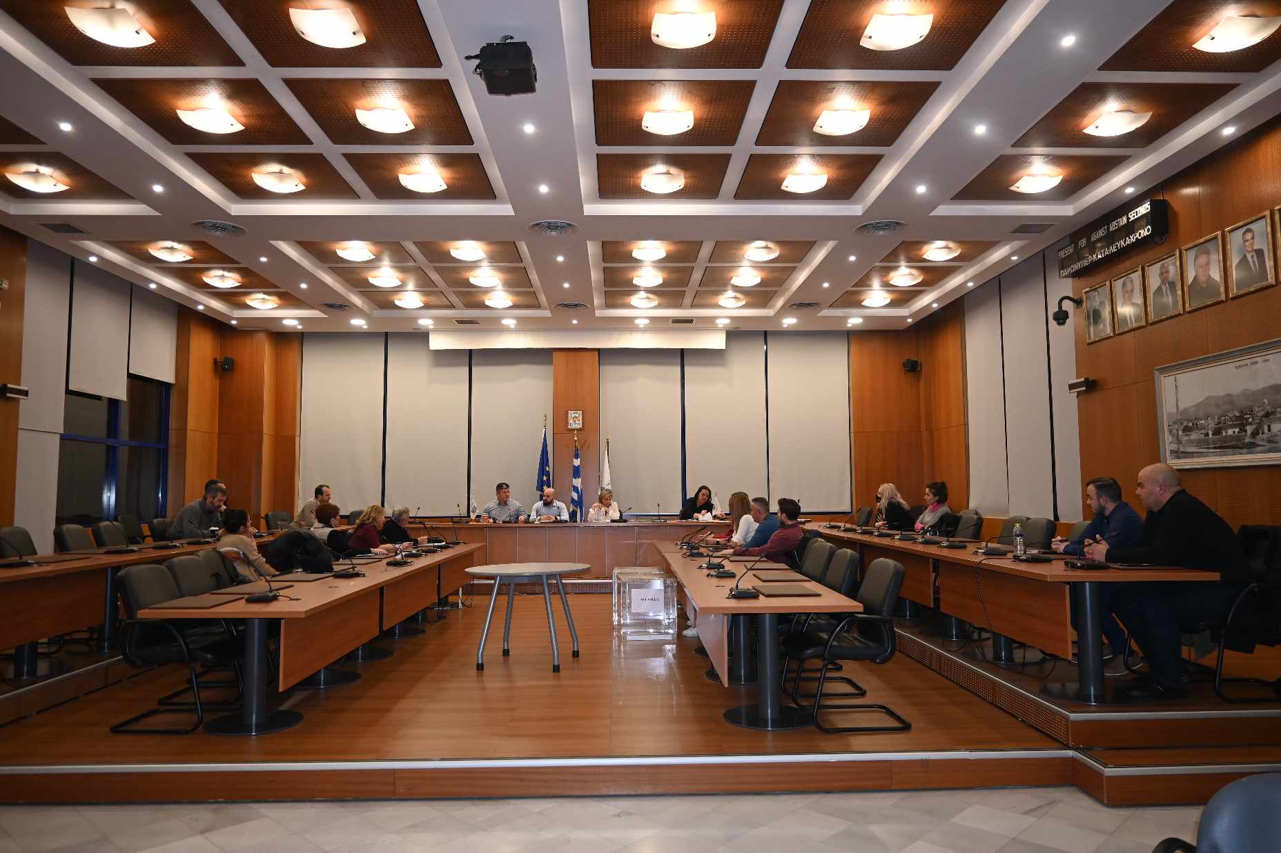 Συνεδρίασαν τα Τοπικά Συμβούλια στις Δημοτικές Ενότητες Αχαρνών και Θρακομακεδόνων