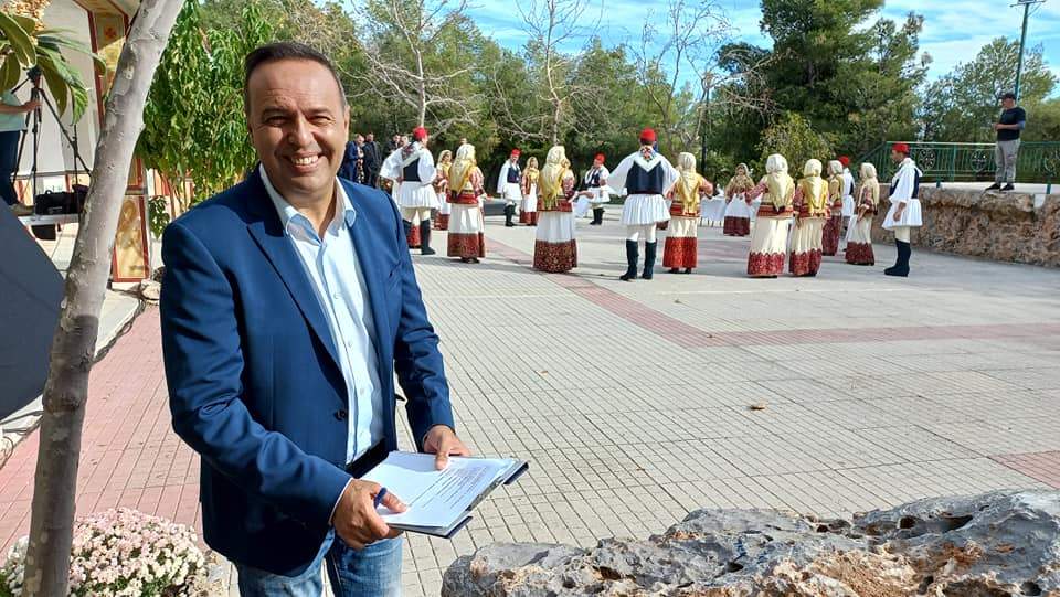 ΤΗΝ ΚΥΡΙΑΚΗ  ΣΤΙΣ  12.00 ΤΟ ΜΕΣΗΜΕΡΙ, ΣΤΟ  «ΒΟΥΛΗ TV»,   ΤΟ  ΑΦΙΕΡΩΜΑ ΣΤΟ ΔΗΜΟ ΑΧΑΡΝΩΝ «ΑΠΟ ΤΟΠΟ ΣΕ ΤΟΠΟ» ΜΕ ΤΟΝ ΧΡΗΣΤΟ ΜΥΛΩΝΑ