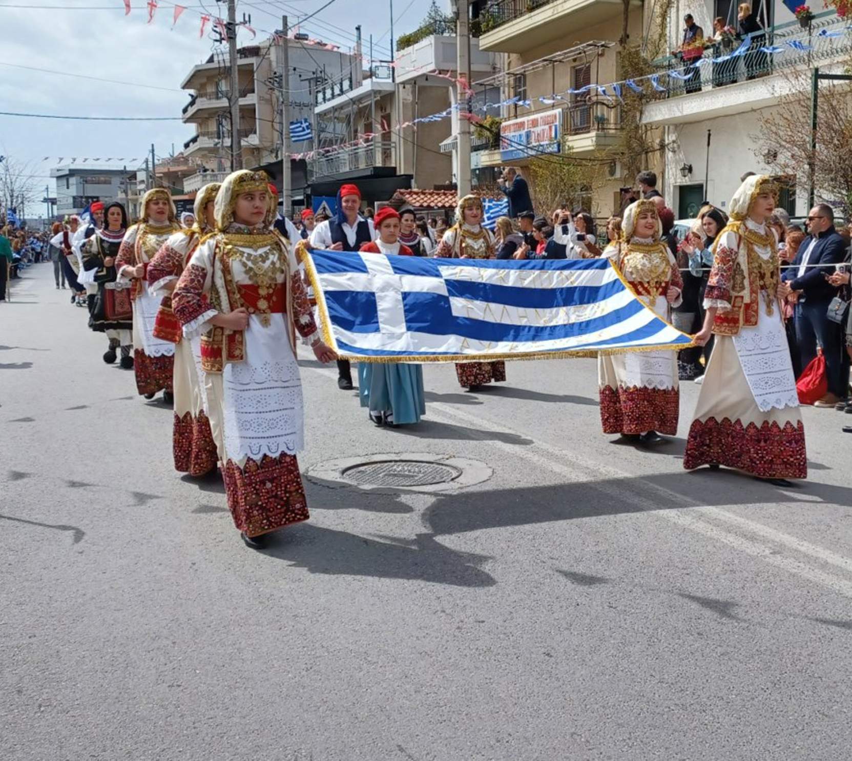 Ο  ΕΟΡΤΑΣΜΟΣ  ΤΗΣ 25ης ΜΑΡΤΙΟΥ ΣΤΟΝ ΔΗΜΟ ΑΧΑΡΝΩΝ
