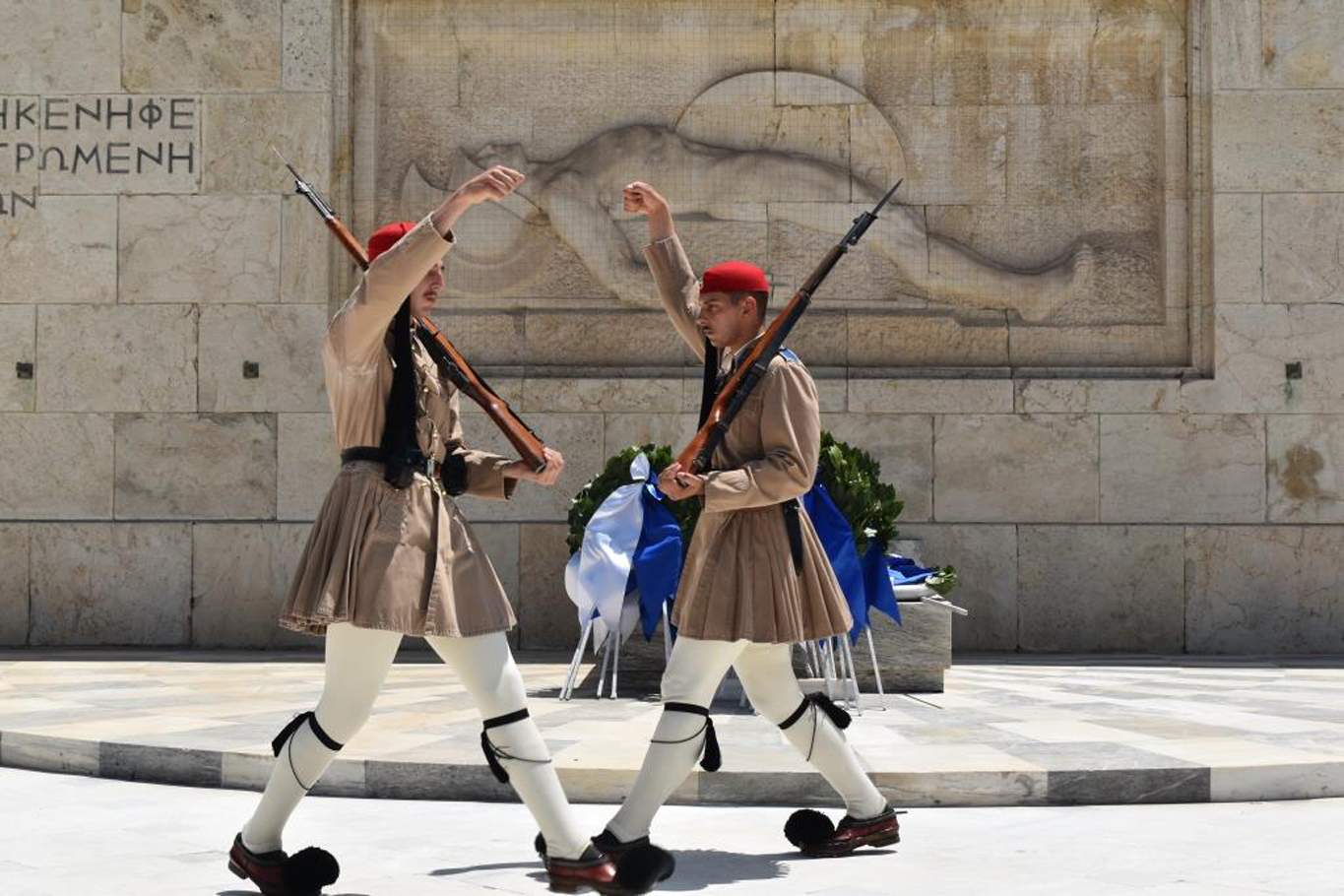 Τιμήθηκε και φέτος στο Σύνταγμα η επέτειος απελευθέρωσης της Αθήνας από τον Καπετάν Μελέτη
