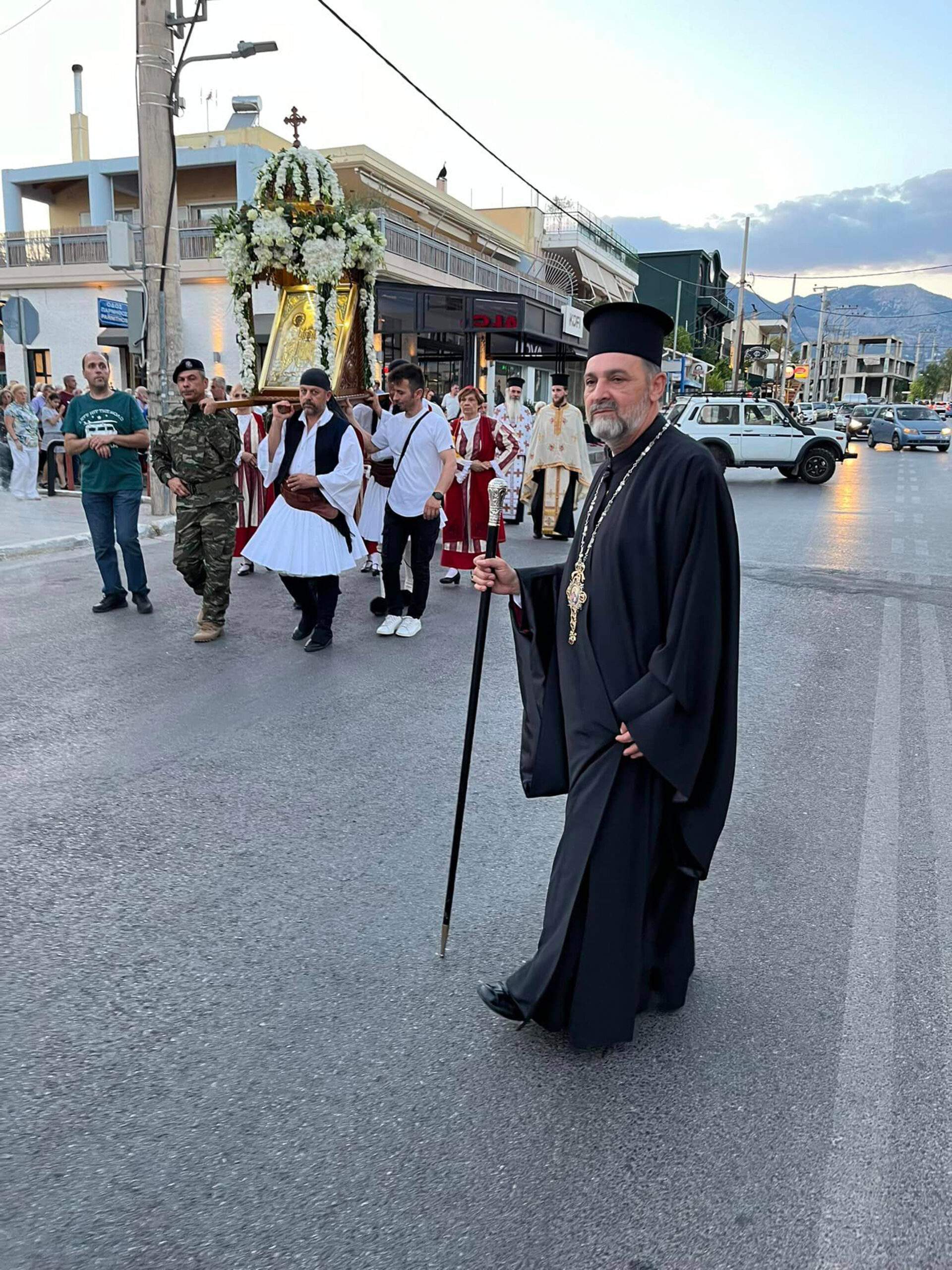 Πανηγυρικός εσπερινός  και περιφορά εικόνας Αγίου Πετρου Αχαρνών.