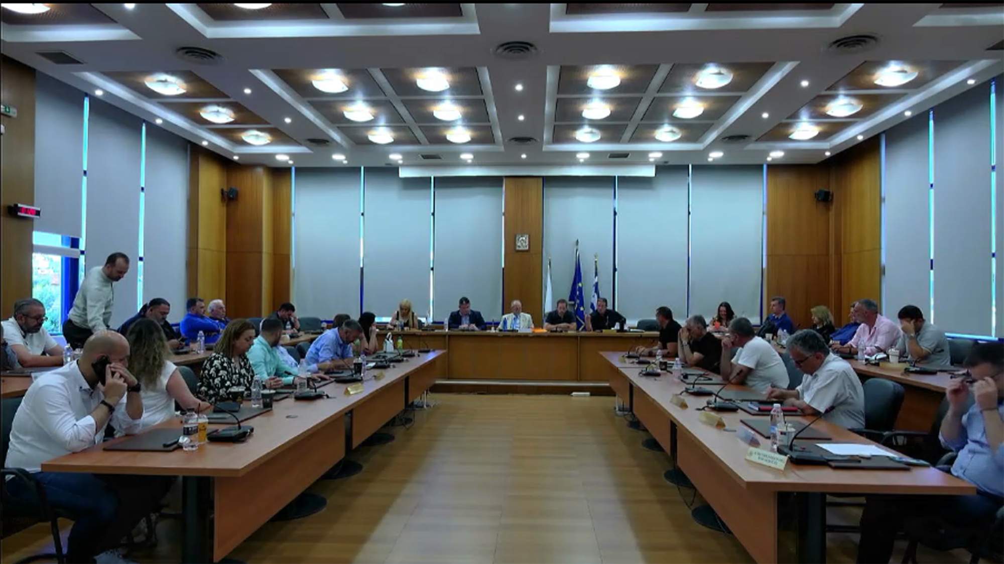 ΜΕ  ΜΙΚΡΟΕΝΤΑΣΕΙΣ  Η 3η ΕΙΔΙΚΗ ΣΥΝΕΔΡΙΑΣΗ ΛΟΓΟΔΟΣΙΑΣ ΕΤΟΥΣ 2024 ΤΟΥ ΔΗΜΟΥ ΑΧΑΡΝΩΝ