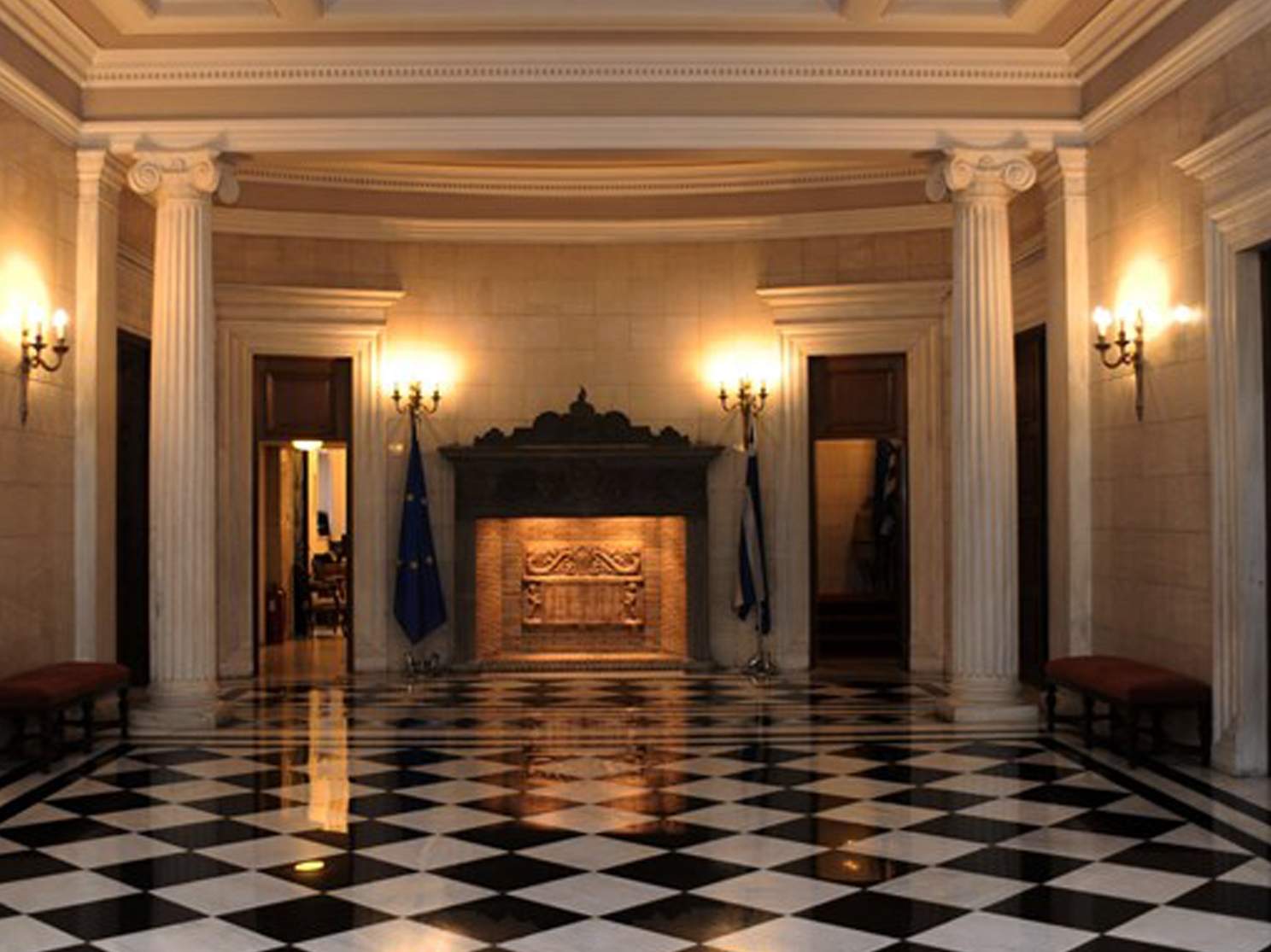 Νέοι γενικοί γραμματείς στα υπουργεία