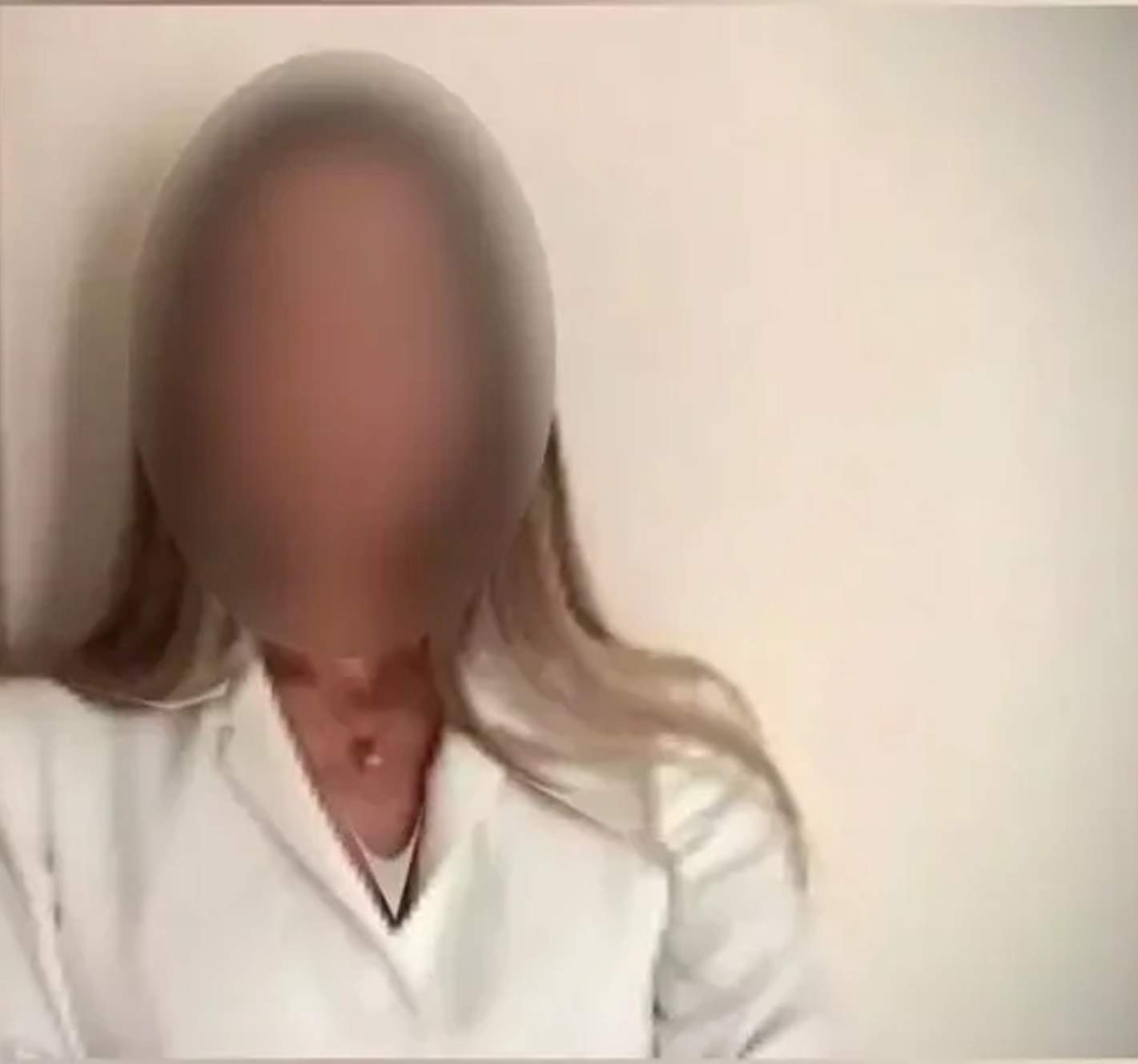 Συνελήφθη γνωστή δικηγόρος στον Κολωνό για διακίνηση ναρκωτικών – Τι βρέθηκε στην κατοχή της.