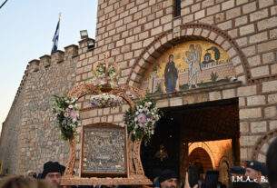 Κοσμοσυρροή πιστών στην λαμπρή εορτή της Οσίας Ειρήνης Χρυσοβαλάντου στη Λυκόβρυση Αττικής