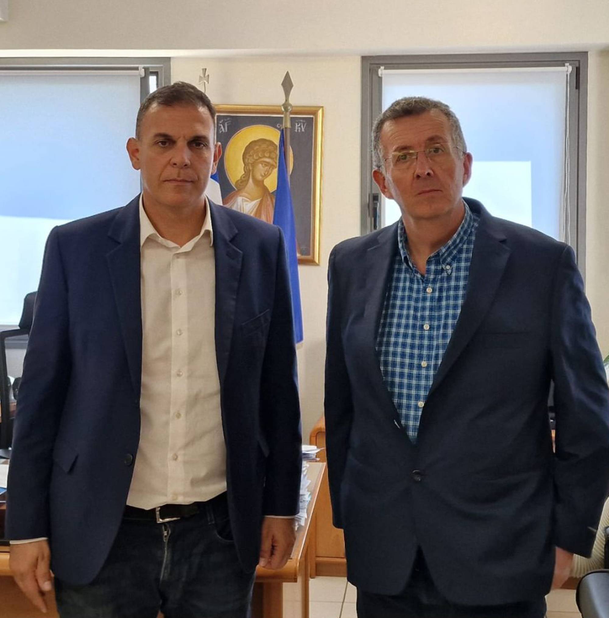 Καραμέρος: «Να πάρει πίσω το Υπουργείο Παιδείας όλες τις συγχωνεύσεις τμημάτων στην Ανατολική Αττική»