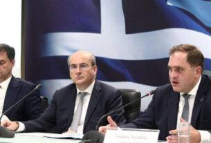 Ελεύθεροι Επαγγελματίες: Οι φορολογικές αλλαγές που φέρνει η κυβέρνηση. Τα τεκμήρια, τα ηλεκτρονικά βιβλία, η  ψηφιοποίηση