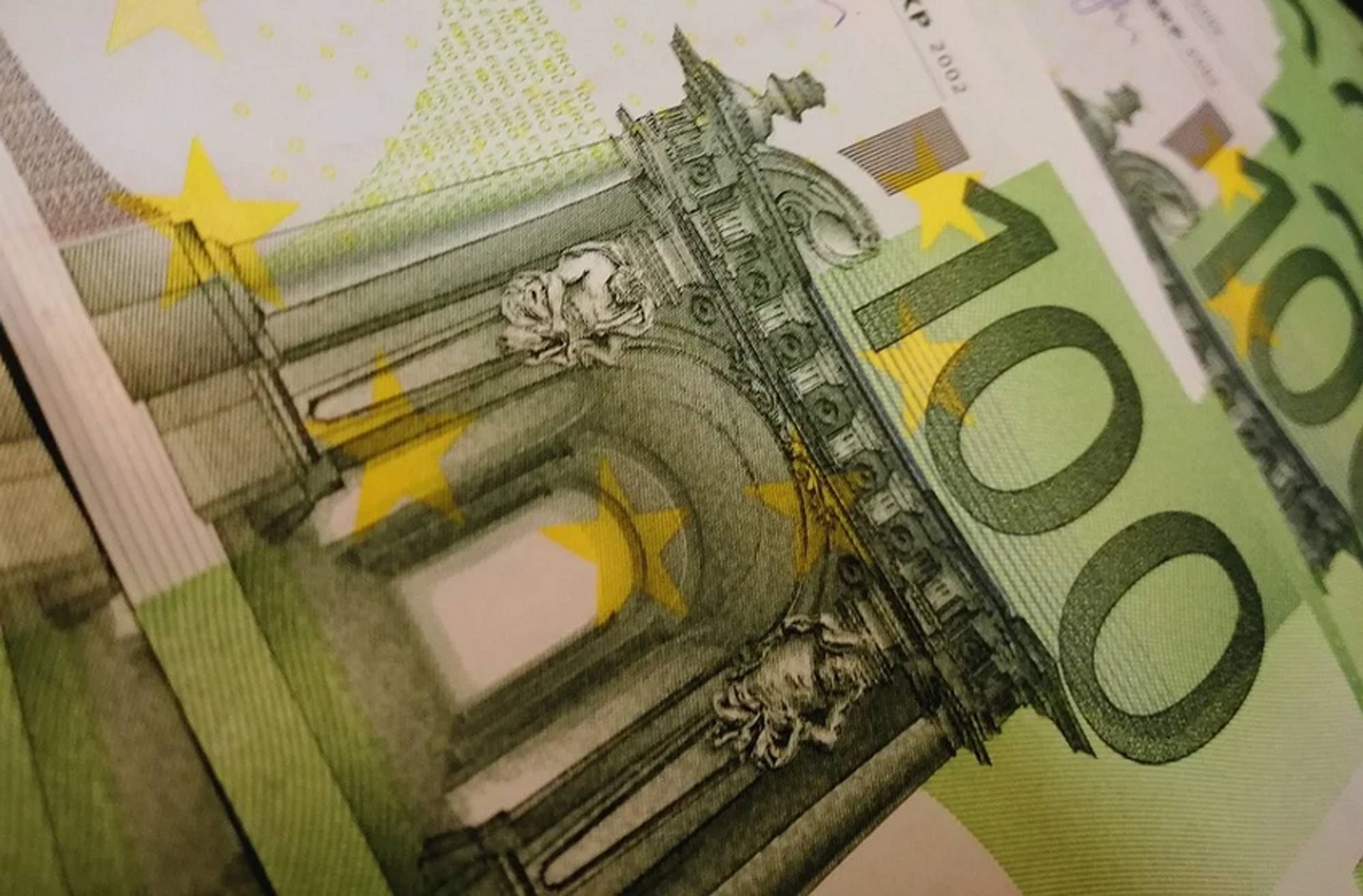 90.000   λιγότεροι συνταξιούχοι  πήραν το  επίδομα  προσωπικής διαφοράς …