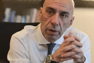 Σάρωσε ο Μπρατάκος στις εκλογές του ΕΒΕΑ: Κέρδισε με ποσοστό 89%