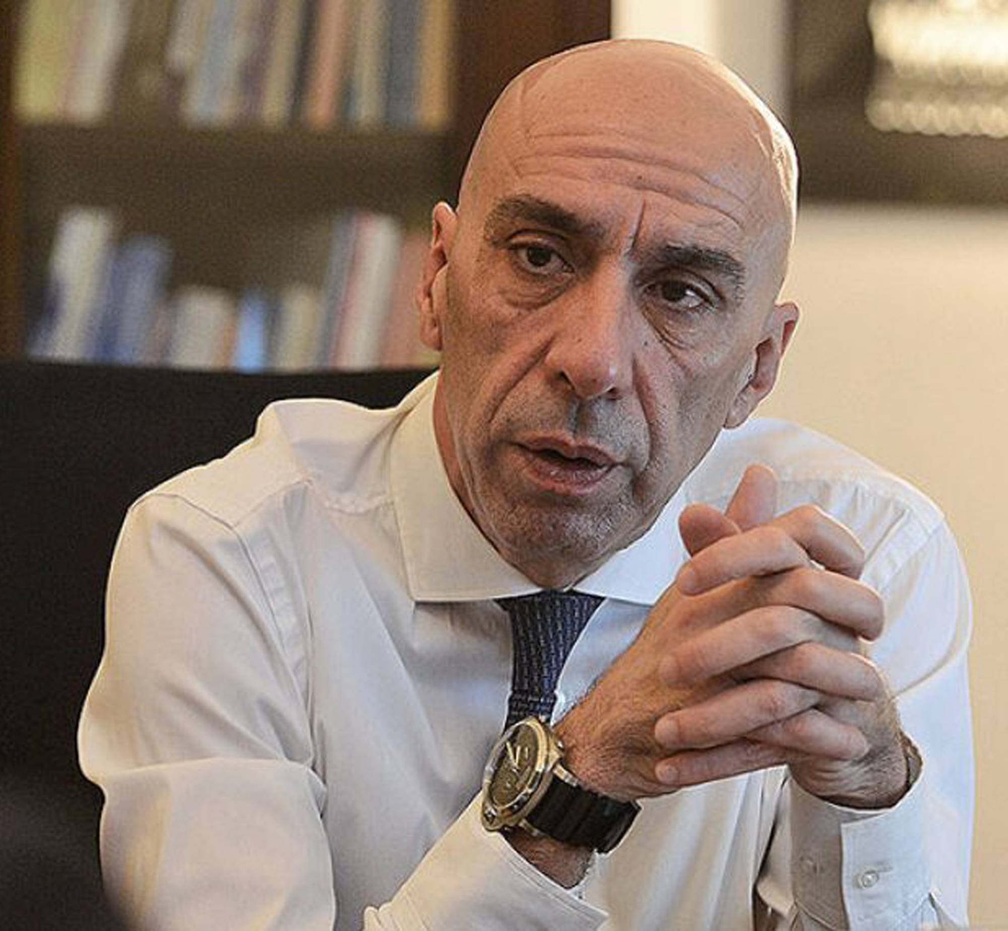 Σάρωσε ο Μπρατάκος στις εκλογές του ΕΒΕΑ: Κέρδισε με ποσοστό 89%