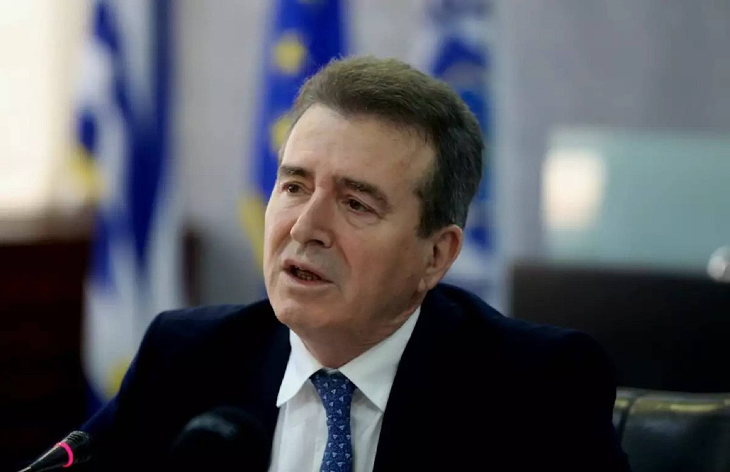 Μιχάλης Χρυσοχοΐδης:”Στο Τμήμα Αγίου Παντελεήμονα, στο Τμήμα Αχαρνών, στο Μενίδι, στο Ζεφύρι, υπάρχουν κάποιοι που έχουν 10- 12 “παρών” τον μήνα (για διαφορετικά αδικήματα) συστηματικά.”Καθημερινές οι αστυνομικές επιχειρήσεις στη Δυτική Αττική