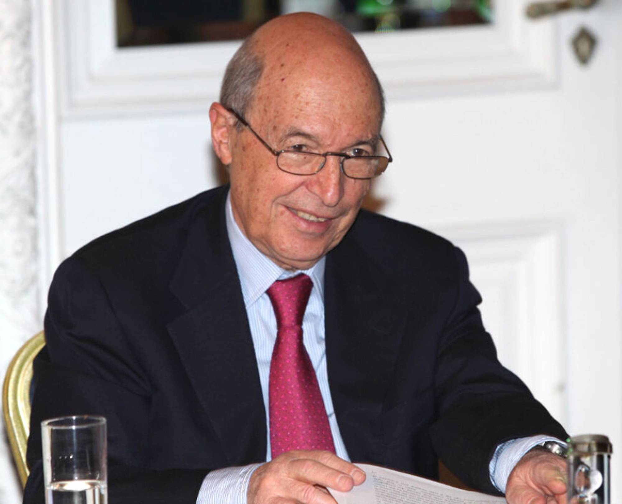 Κώστας Σημίτης: Πέθανε ο πρώην πρωθυπουργός σε ηλικία 88 ετών.
