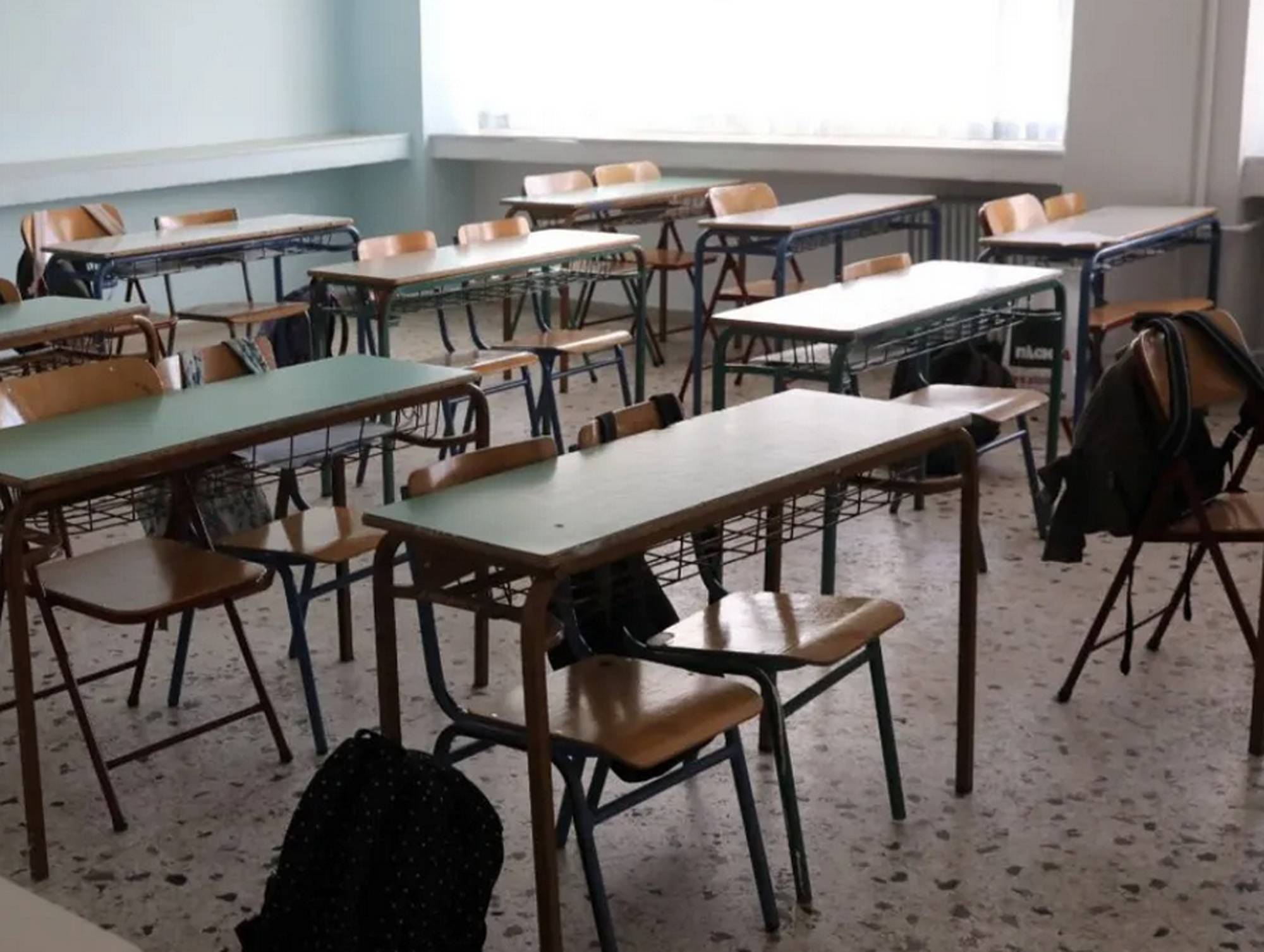 Για πρώτη φορά μαθήματα Αρβανίτικων στην Δυτική Αττική, με τον Σπύρο Μπρέμπο.