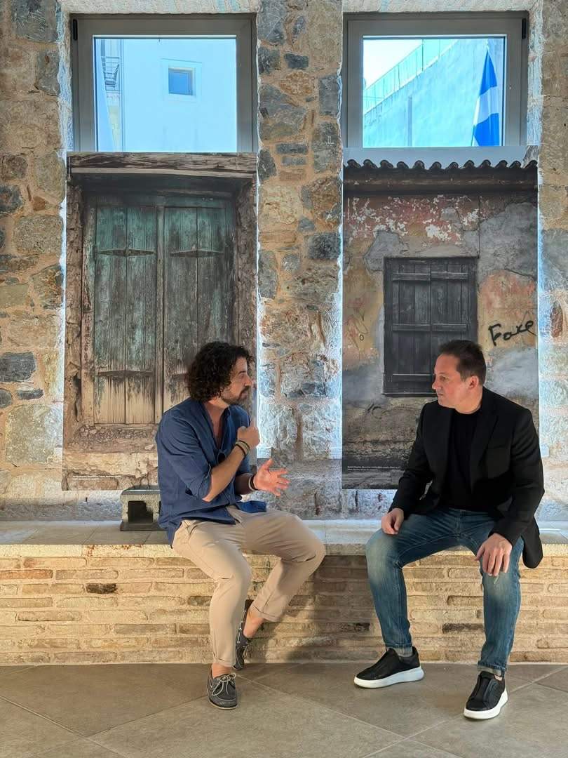 Η Τέχνη… ενώνει Πέτσα και Χριστοδουλάκη