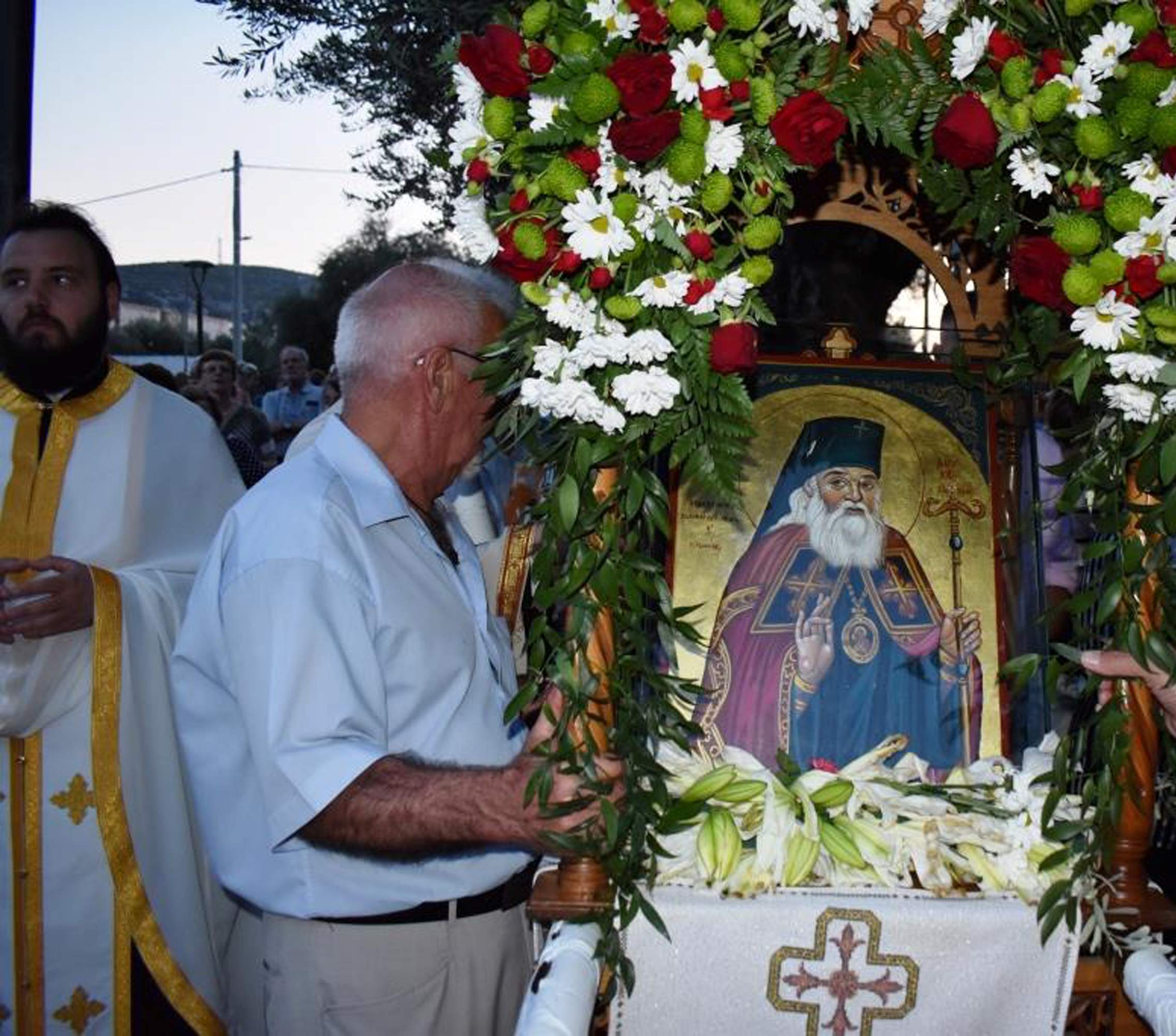 Κοσμοσυρροή στον εορτασμό του Αγίου Λουκά του Ιατρού στον  Δήμο Φυλής.