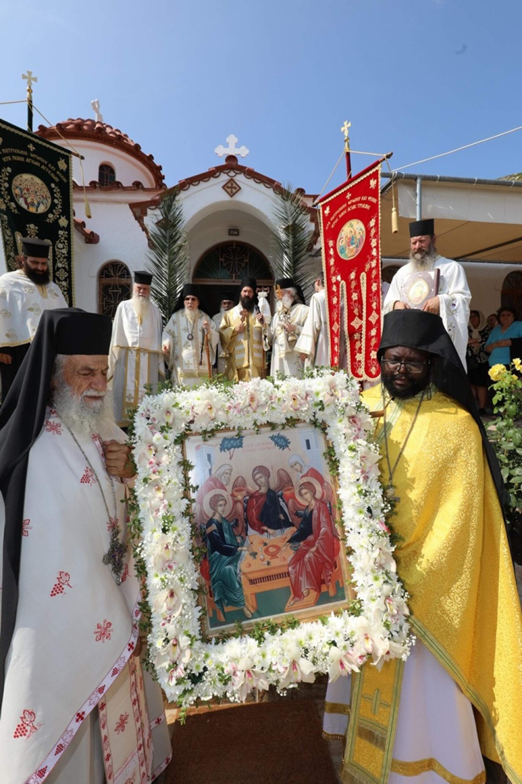 Λαμπρός εορτασμός στην Ιερά Μονή των Αγίων Αγγέλων Αφιδνών