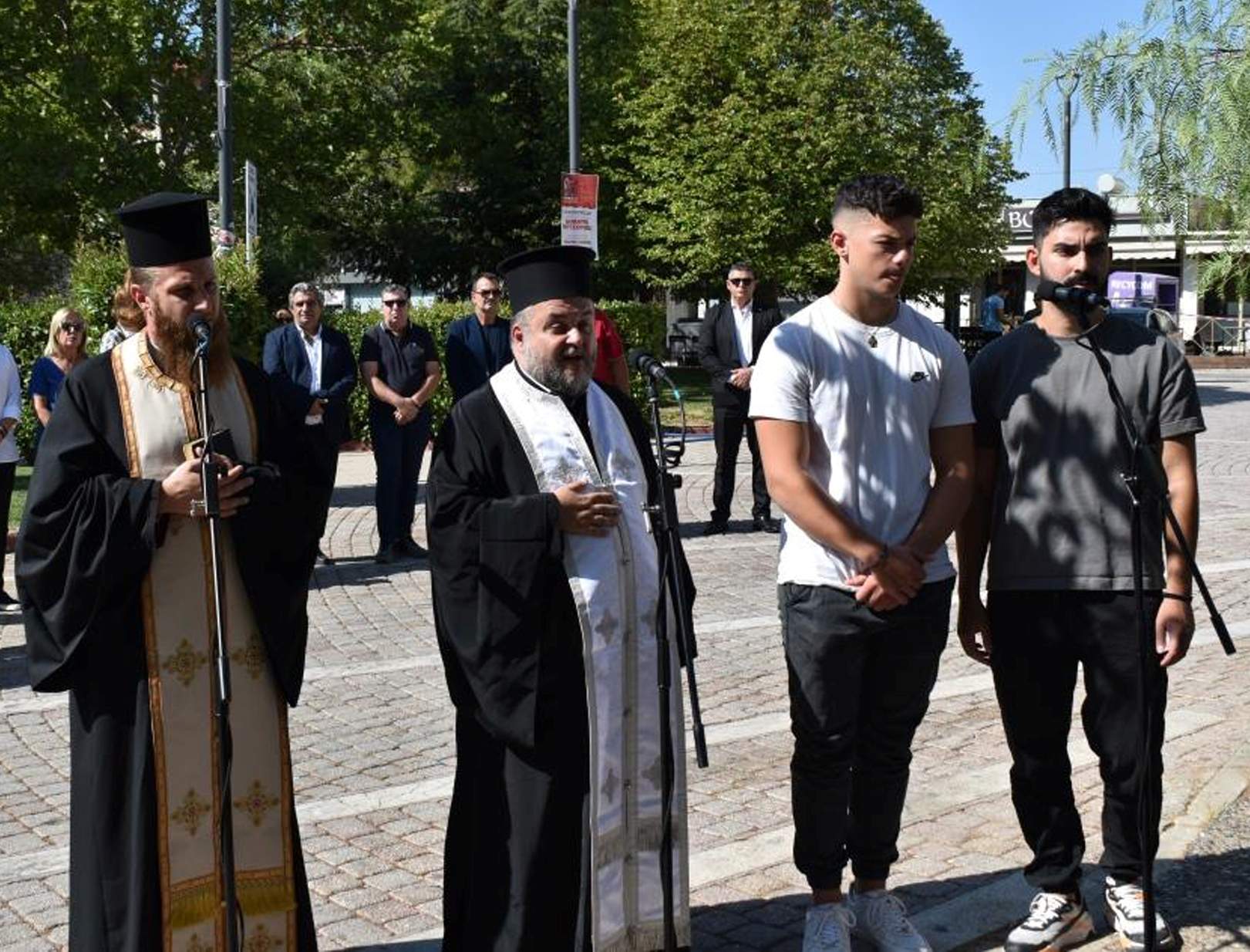 Με επισημότητα τιμήθηκε στα Άνω Λιόσια η μνήμη των θυμάτων του σεισμού του   1999