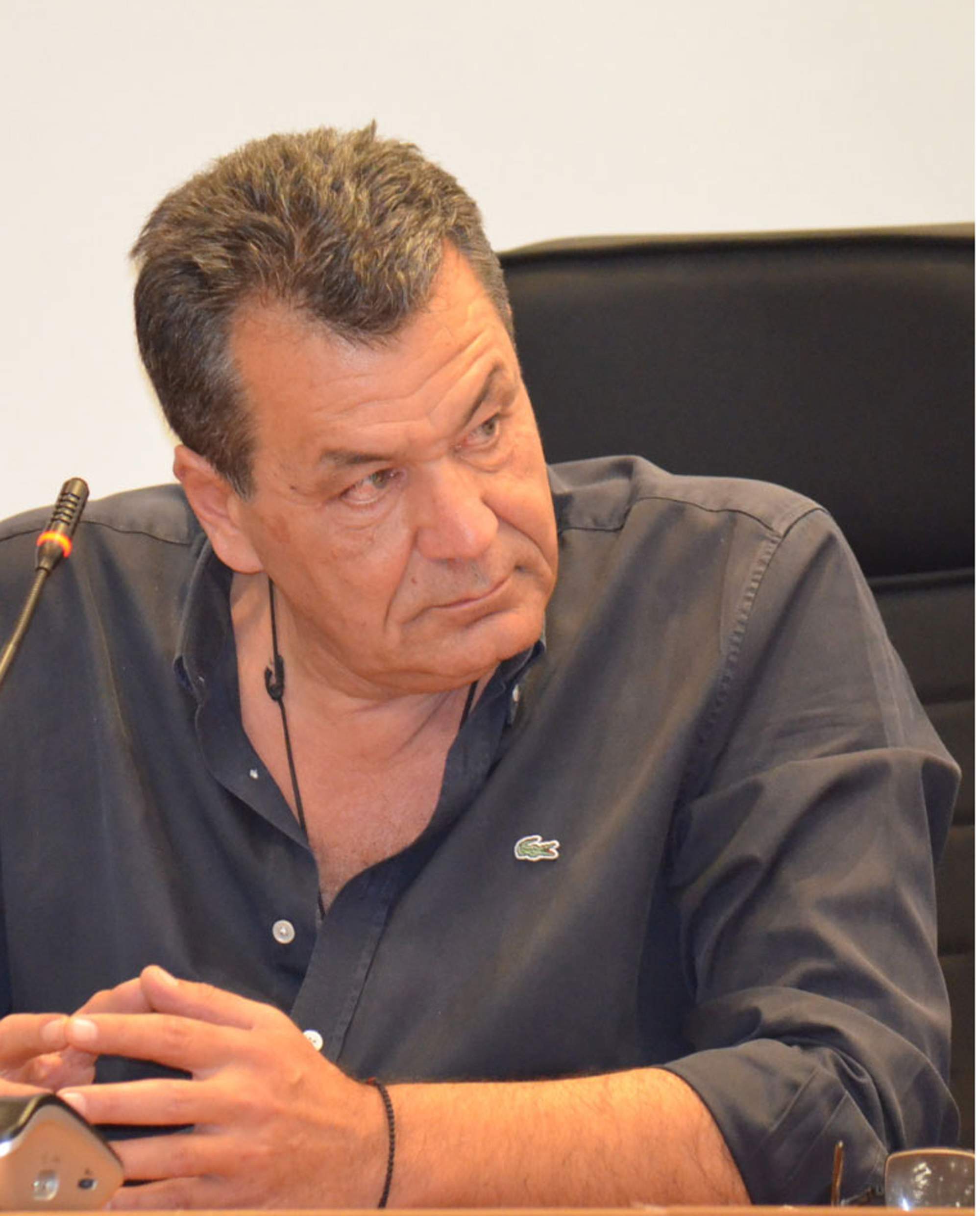 Χρήστος Παππούς: Απάντησε στα δημοσιεύματα περί ταμειακών ελλειμμάτων στον Δήμο Φυλής – «Μην προτρέχετε».