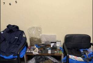 Αστυνομικές επιχειρήσεις σε Ίλιον, Ασπρόπυργο, Αχαρνές και Ελευσίνα – Κατασχέθηκαν ναρκωτικά και όπλα.