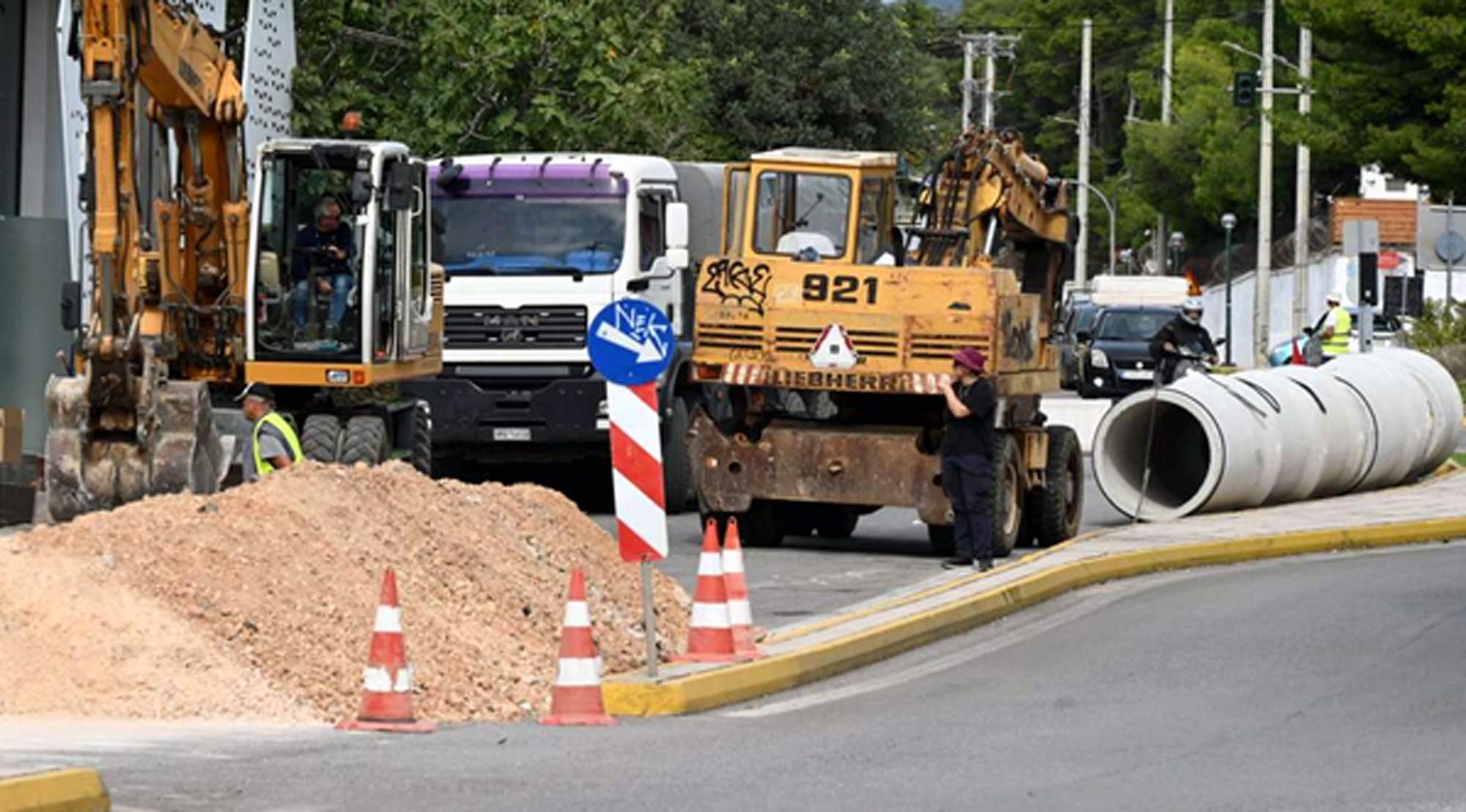 Ενημέρωση συνάντησης στον Κόκκινο Μύλο για την ανάπλαση της Λ. Φιλαδελφείας