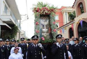 Η   Πανήγυρις  Ζωοδόχου  Πηγής  στις   Αχαρνές