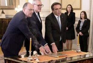 Ανασχηματισμός λόγω ΟΠΕΚΕΠΕ : Ορκίστηκαν νέοι Υπουργοί, οι  Σχοινάς, Τουρνάς και Λαζαρίδης.