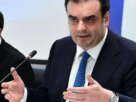 Ποιοι κερδίζουν από το νέο πακέτο της Κυβέρνησης  Μητσοτάκη: Συντάξεις, ενοίκια, παιδιά, diesel και χρέη – Όλα τα μέτρα ένα προς ένα.