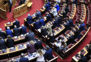 Παρελθόν ο β’ Γύρος στις δημοτικές-περιφερειακές εκλογές – Υπερψηφίστηκε ο νέος κώδικας Τ.Α.